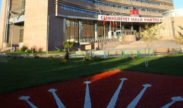 CHP gözaltına alınan gazetecilerle ilgili heyet görevlendirdi